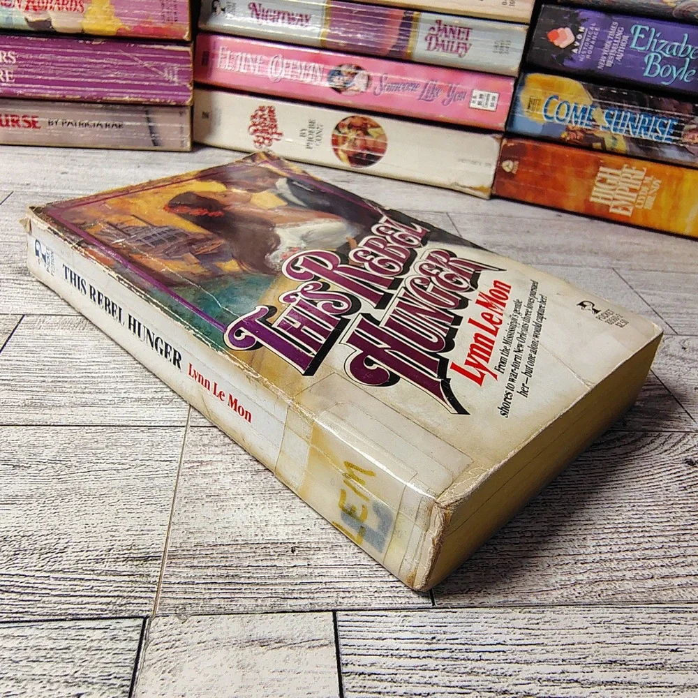 This Rebel Hunger by Lynn Le Mon 1980‎ Paperback Historical Romance Ex-Lib FAIR